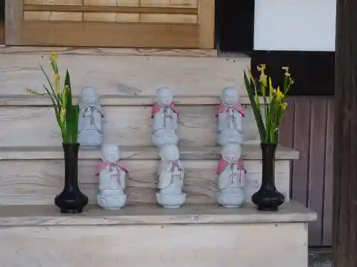 伊勢原 法泉寺の地蔵