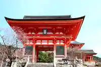 清水寺の山門・神門