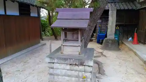 八柱神社の末社