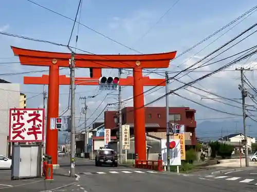 伊豫豆比古命神社の鳥居