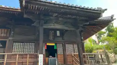 遍照寺法界院の本殿・本堂