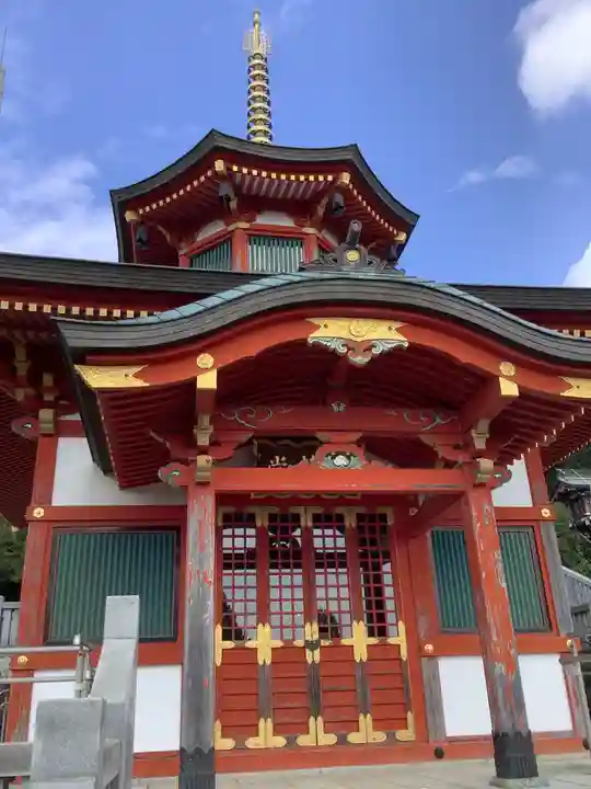 成田山名古屋別院大聖寺(犬山成田山)の末社・摂社