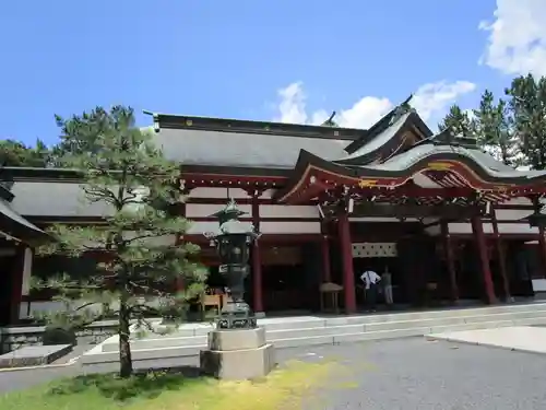 氣比神宮の本殿・本堂