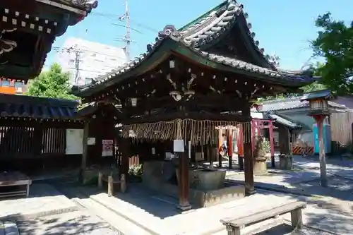 下御霊神社の手水舎