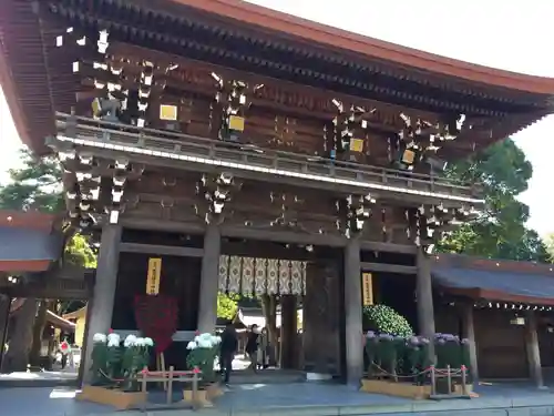 明治神宮の山門・神門