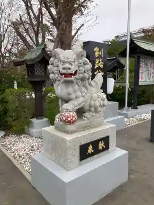 釧路八幡宮の狛犬