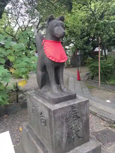 三囲神社の狛犬