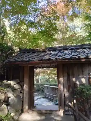 教林坊の山門・神門