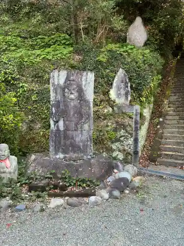 稱名寺（称名寺）の{uncategorized: "未分類", other: "その他", undefined: "問題あり", building: "その他建物", grave: "お墓", sacred_gate: "鳥居", guardian: "狛犬", statue: "像", buddha: "仏像", history: "歴史", nature: "自然", garden: "庭園", animal: "動物", pagoda: "塔", temizu: "手水舎", mountain_gate: "山門・神門", sanctuary: "本殿・本堂", subordinate: "末社・摂社", art: "芸術", scenery: "景色", jizo: "地蔵", ema: "絵馬", goshuin: "御朱印", omikuji: "おみくじ", items: "授与品その他", amulet: "お守り", goshuincho: "御朱印帳", eats: "食事", festival: "お祭り", votive_dance: "神楽", shichigosan: "七五三参", wedding: "結婚式", experience: "体験その他", initially: "初詣", around: "周辺", anti_infection: "感染症対策"}