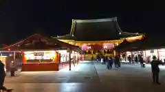 浅草寺の本殿