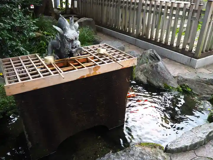 厳嶋神社の手水舎