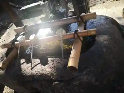 神明大一社の手水舎