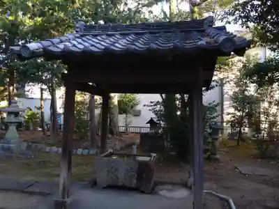 神明社（鳥居松町）の手水舎