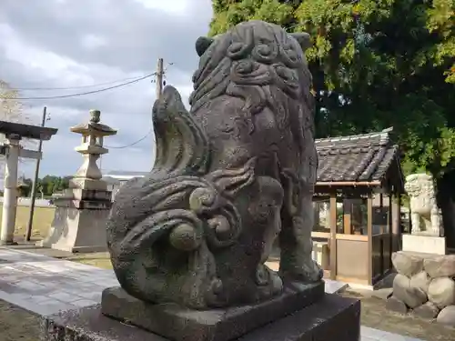 中野神社の狛犬