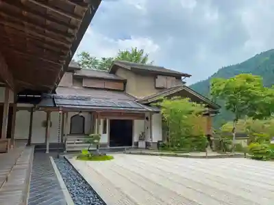 玉伝寺の庭園