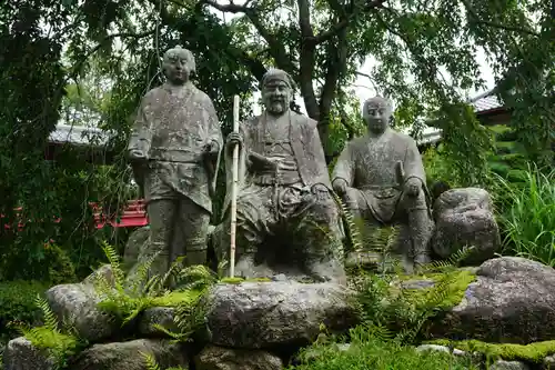 二十三夜尊 桂岸寺の像