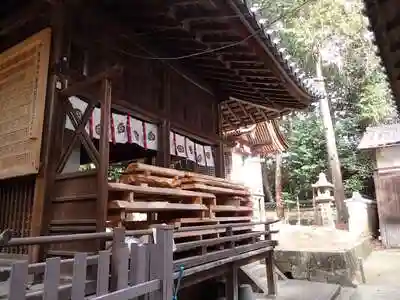 和爾下神社の本殿