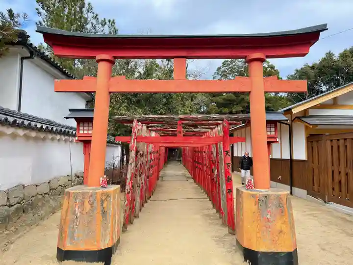 白鳥神社の鳥居
