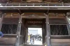 本覚寺の山門