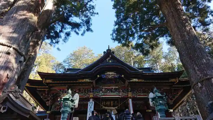 三峯神社の本殿・本堂