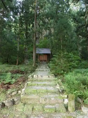 雄山神社中宮祈願殿(富山県)