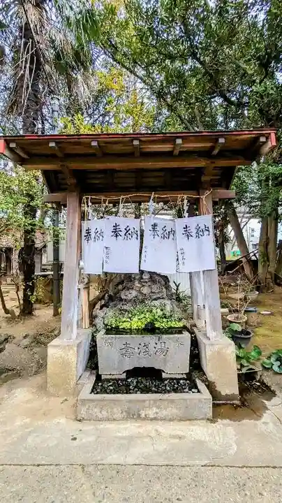 厳嶋神社の手水舎