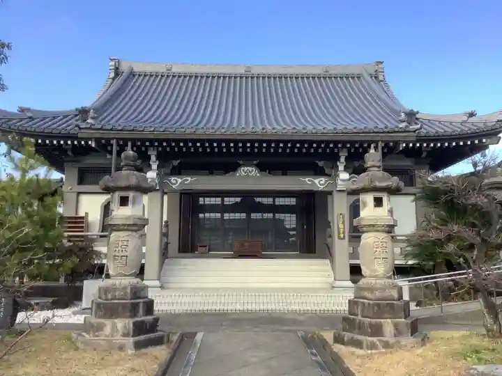 観音寺の本殿・本堂