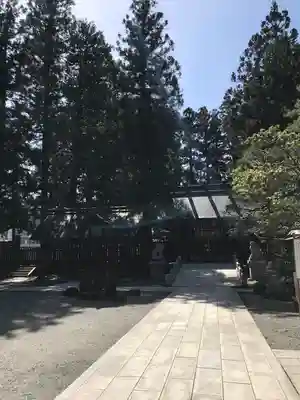 飛騨総社の本殿・本堂