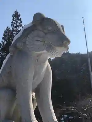 飛驒一宮水無神社の狛犬