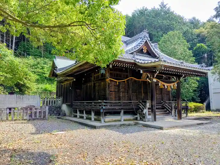 素盞嗚神社(深溝)の本殿・本堂