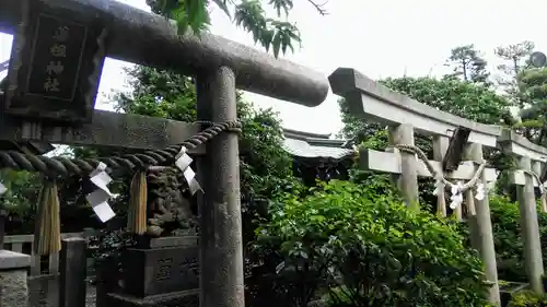薭田神社の末社・摂社