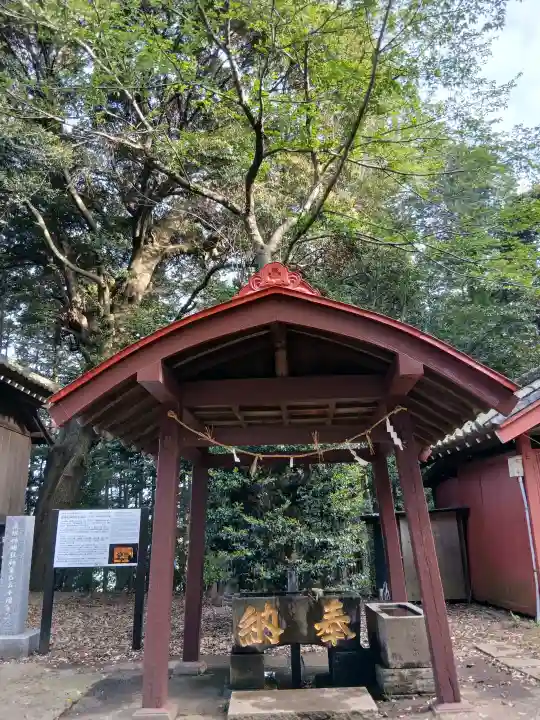 神明社の{uncategorized: "未分類", other: "その他", undefined: "問題あり", building: "その他建物", grave: "お墓", sacred_gate: "鳥居", guardian: "狛犬", statue: "像", buddha: "仏像", history: "歴史", nature: "自然", garden: "庭園", animal: "動物", pagoda: "塔", temizu: "手水舎", mountain_gate: "山門・神門", sanctuary: "本殿・本堂", subordinate: "末社・摂社", art: "芸術", scenery: "景色", jizo: "地蔵", ema: "絵馬", goshuin: "御朱印", omikuji: "おみくじ", items: "授与品その他", amulet: "お守り", goshuincho: "御朱印帳", eats: "食事", festival: "お祭り", votive_dance: "神楽", shichigosan: "七五三参", wedding: "結婚式", experience: "体験その他", initially: "初詣", around: "周辺", anti_infection: "感染症対策"}