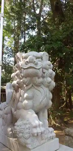 胎安神社の狛犬