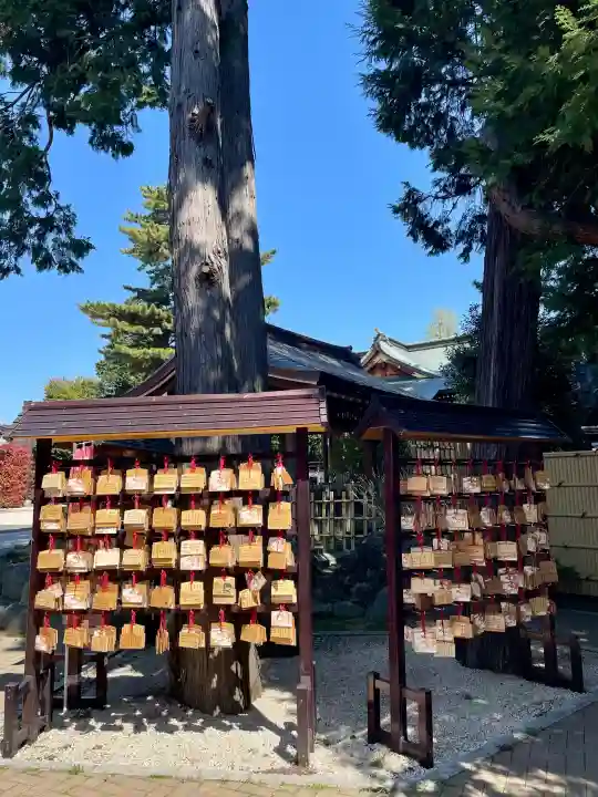 中野沼袋氷川神社の{uncategorized: "未分類", other: "その他", undefined: "問題あり", building: "その他建物", grave: "お墓", sacred_gate: "鳥居", guardian: "狛犬", statue: "像", buddha: "仏像", history: "歴史", nature: "自然", garden: "庭園", animal: "動物", pagoda: "塔", temizu: "手水舎", mountain_gate: "山門・神門", sanctuary: "本殿・本堂", subordinate: "末社・摂社", art: "芸術", scenery: "景色", jizo: "地蔵", ema: "絵馬", goshuin: "御朱印", omikuji: "おみくじ", items: "授与品その他", amulet: "お守り", goshuincho: "御朱印帳", eats: "食事", festival: "お祭り", votive_dance: "神楽", shichigosan: "七五三参", wedding: "結婚式", experience: "体験その他", initially: "初詣", around: "周辺", anti_infection: "感染症対策"}