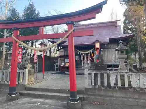 巽山稲荷神社の鳥居