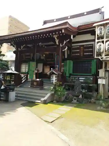 正寶院（飛不動尊）の本殿・本堂