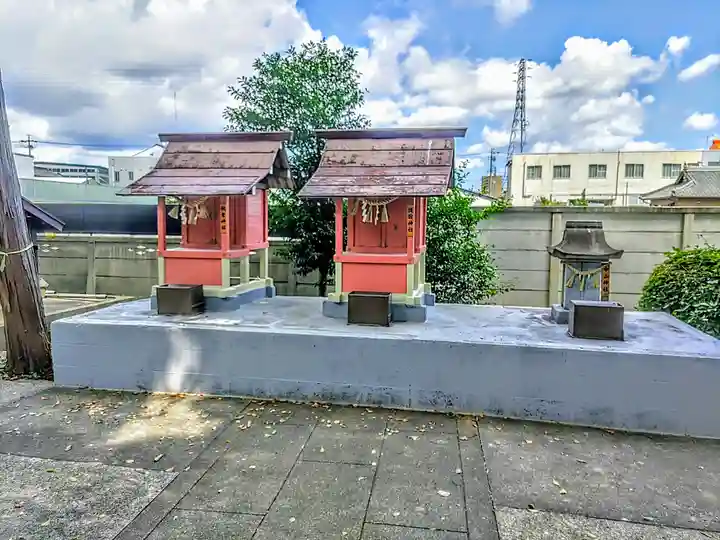 諏訪神社の末社・摂社