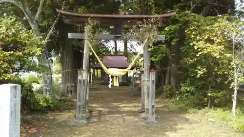 寅卯神社の鳥居