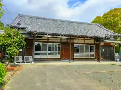 観音寺の本殿・本堂