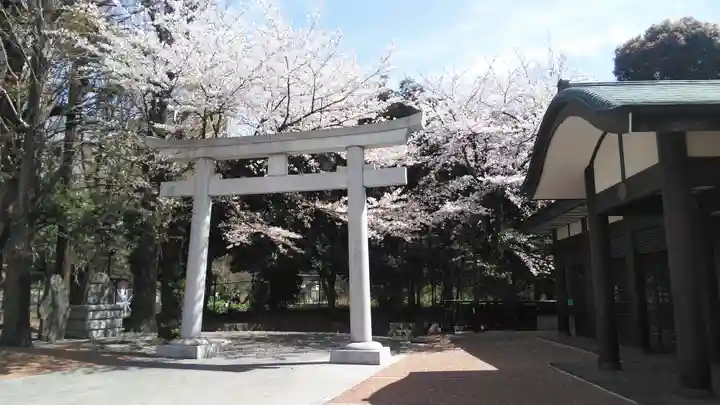 熊野神社の鳥居