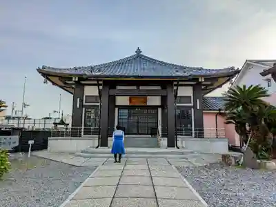 光明寺の本殿・本堂