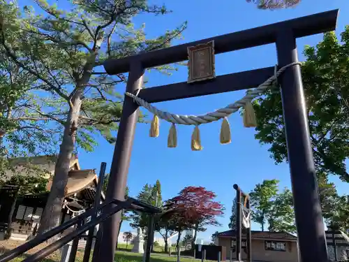 西の里神社の鳥居