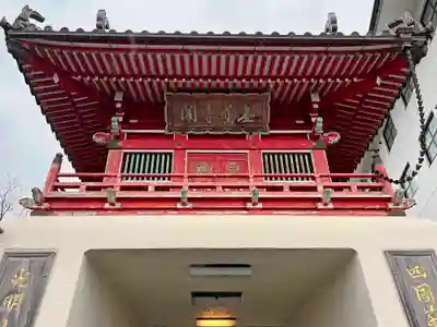 十楽寺の山門・神門