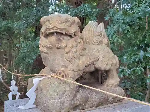 越木岩神社の狛犬