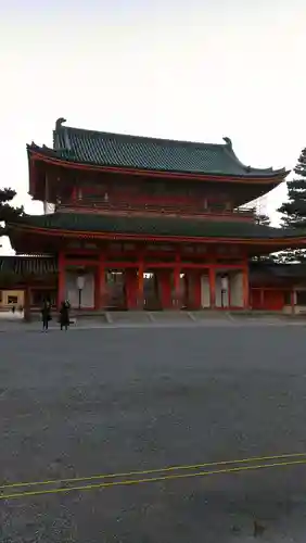 平安神宮の山門