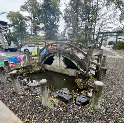 若宮神明社の{uncategorized: "未分類", other: "その他", undefined: "問題あり", building: "その他建物", grave: "お墓", sacred_gate: "鳥居", guardian: "狛犬", statue: "像", buddha: "仏像", history: "歴史", nature: "自然", garden: "庭園", animal: "動物", pagoda: "塔", temizu: "手水舎", mountain_gate: "山門・神門", sanctuary: "本殿・本堂", subordinate: "末社・摂社", art: "芸術", scenery: "景色", jizo: "地蔵", ema: "絵馬", goshuin: "御朱印", omikuji: "おみくじ", items: "授与品その他", amulet: "お守り", goshuincho: "御朱印帳", eats: "食事", festival: "お祭り", votive_dance: "神楽", shichigosan: "七五三参", wedding: "結婚式", experience: "体験その他", initially: "初詣", around: "周辺", anti_infection: "感染症対策"}