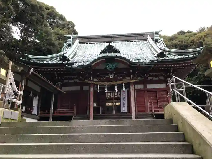 大頭龍神社の本殿・本堂