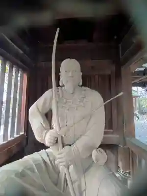 石切劔箭神社の{uncategorized: "未分類", other: "その他", undefined: "問題あり", building: "その他建物", grave: "お墓", sacred_gate: "鳥居", guardian: "狛犬", statue: "像", buddha: "仏像", history: "歴史", nature: "自然", garden: "庭園", animal: "動物", pagoda: "塔", temizu: "手水舎", mountain_gate: "山門・神門", sanctuary: "本殿・本堂", subordinate: "末社・摂社", art: "芸術", scenery: "景色", jizo: "地蔵", ema: "絵馬", goshuin: "御朱印", omikuji: "おみくじ", items: "授与品その他", amulet: "お守り", goshuincho: "御朱印帳", eats: "食事", festival: "お祭り", votive_dance: "神楽", shichigosan: "七五三参", wedding: "結婚式", experience: "体験その他", initially: "初詣", around: "周辺", anti_infection: "感染症対策"}
