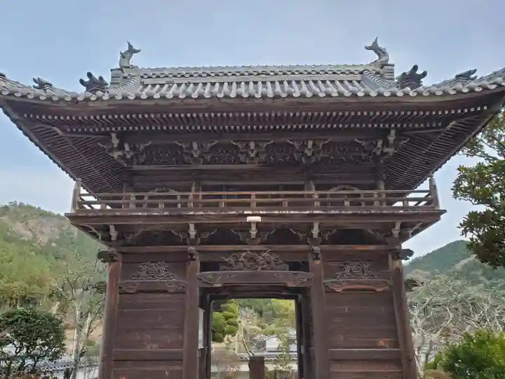 金剛城寺の山門・神門