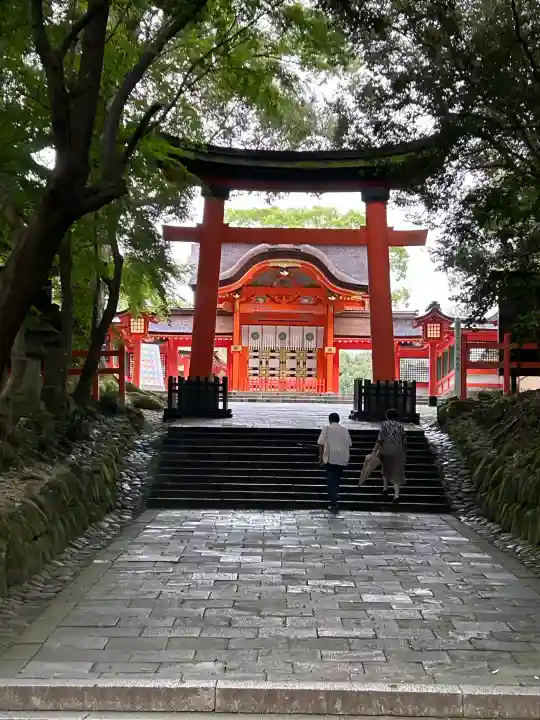 宇佐神宮の{uncategorized: "未分類", other: "その他", undefined: "問題あり", building: "その他建物", grave: "お墓", sacred_gate: "鳥居", guardian: "狛犬", statue: "像", buddha: "仏像", history: "歴史", nature: "自然", garden: "庭園", animal: "動物", pagoda: "塔", temizu: "手水舎", mountain_gate: "山門・神門", sanctuary: "本殿・本堂", subordinate: "末社・摂社", art: "芸術", scenery: "景色", jizo: "地蔵", ema: "絵馬", goshuin: "御朱印", omikuji: "おみくじ", items: "授与品その他", amulet: "お守り", goshuincho: "御朱印帳", eats: "食事", festival: "お祭り", votive_dance: "神楽", shichigosan: "七五三参", wedding: "結婚式", experience: "体験その他", initially: "初詣", around: "周辺", anti_infection: "感染症対策"}